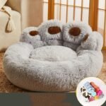 Fluffy Paw-Shaped Calming Pet Bed – Cozy Winter Nest - Imagen 7